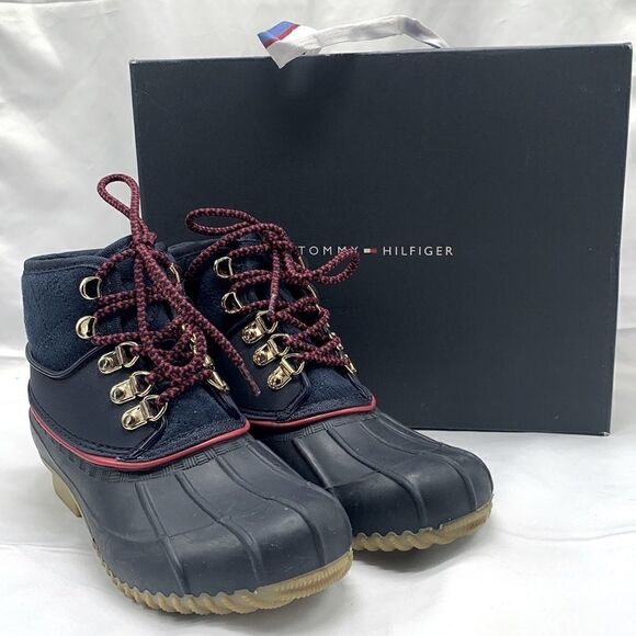 Tommy Hilfiger RINAH Dark Blue Rain Duck Boot Size 5 - Picture 1 of 12